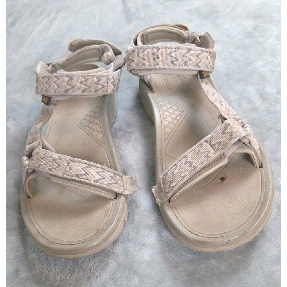 Teva Universal hiking Sandals Womens 10 tan Strappy Casual Walk comfort adjusts